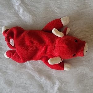 TY BEANIE‎ BABY "Snort" Tabasco Red Bull Collectible 90s Collection Plush Toy